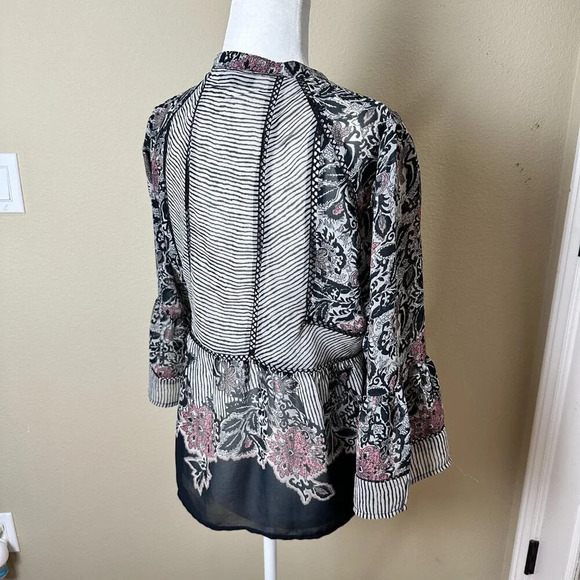 LUCKY BRAND Sheer V Neck Stripe & Floral Blouse Top Trumpet Sleeve - size Medium - Picture 7 of 10